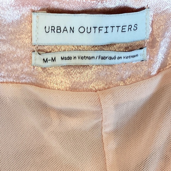 Urban Outfitters Iris Pink Satin Ruched Mini Dress Size Medium - Picture 8 of 14